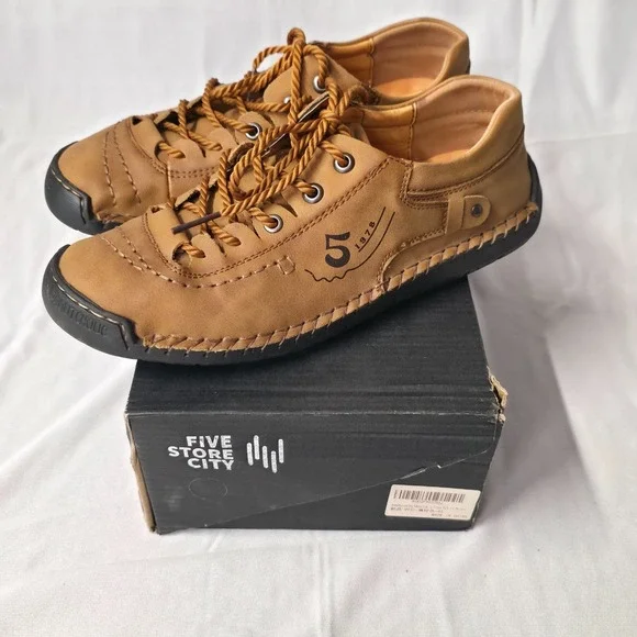 Five Store City Men's Brown Leather Boat Lace Up Shoes Size 9.5 NIB