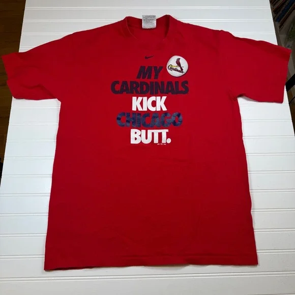 Vintage Nike St Louis Cardinals Kick Chicago Butt T-Shirt Mens Medium Red 2006