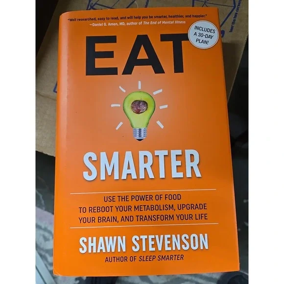 Eat‎ Smarter, by Shawn Stevenson - Hardcover (11A)