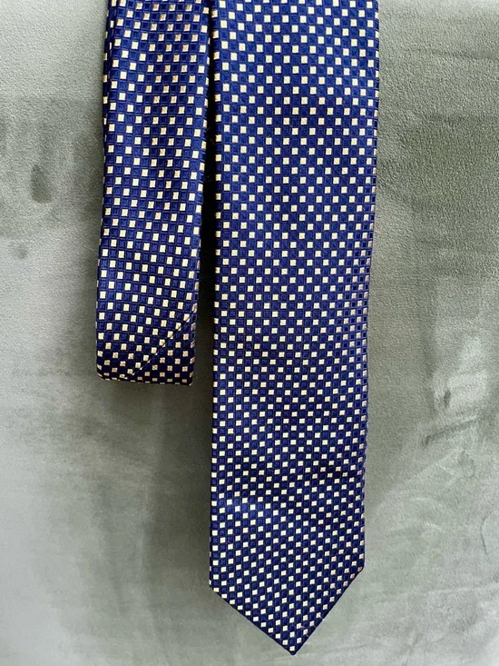 Stafford Men's Silk Tie Blue Gold Michigan Wolverine Biff