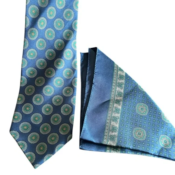Ted Lapidus 100% Silk Made In Italy Tie With Matching Pocket Square