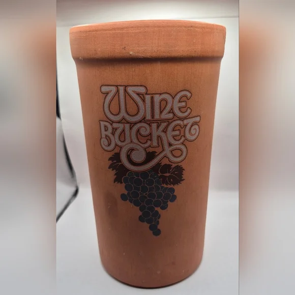 Gourmet Topf USA Terracotta Wine Bucket Grape Design