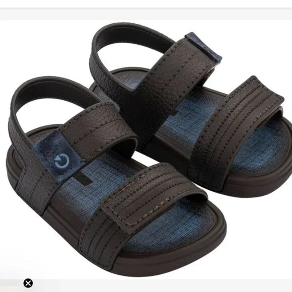 NWT CARTAGO Made in Brazil Toddler Dakar Brown Sandals