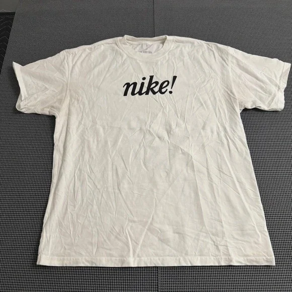 Rare Nike Air Max Shirt Size Large White Airmoji
