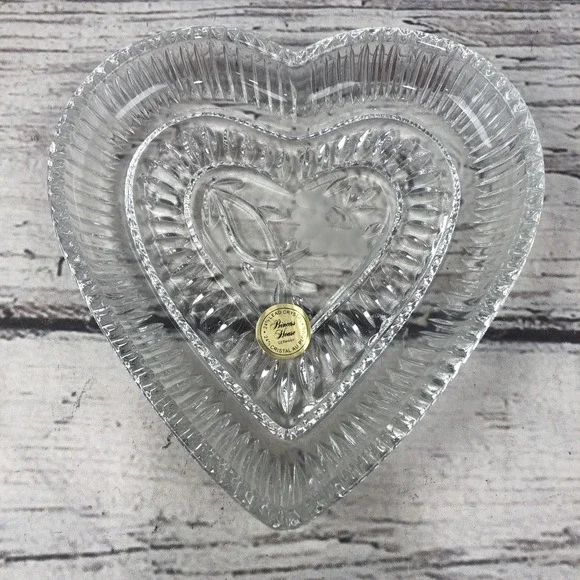 Princess House Crystal Vanity Tray Etched Heart Shaped Heritage Romance #861