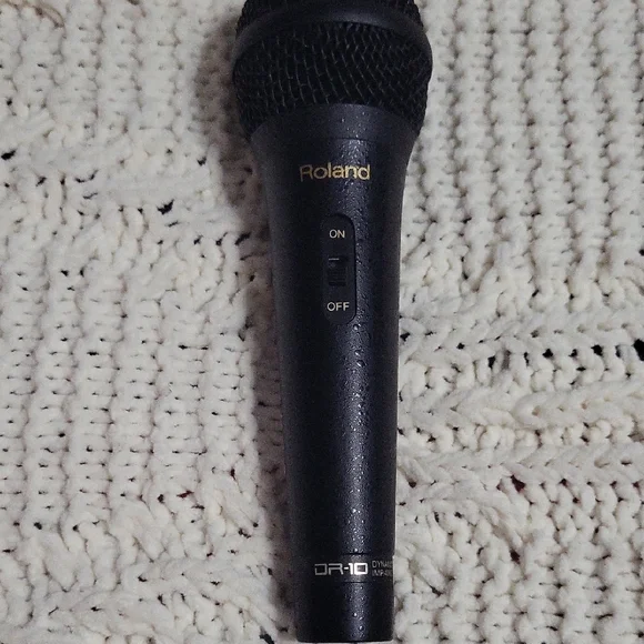 Roland DR-10 Black Microphone