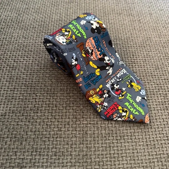 Mickey Mouse Necktie Disney Parks 100% Silk Tie Disneyland Gray Character Whimsy