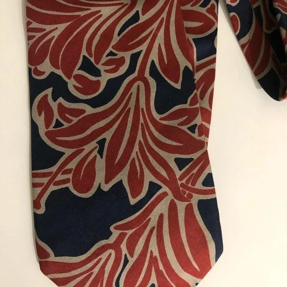 Bill Robinson Silk Tie Navy Blue And Red