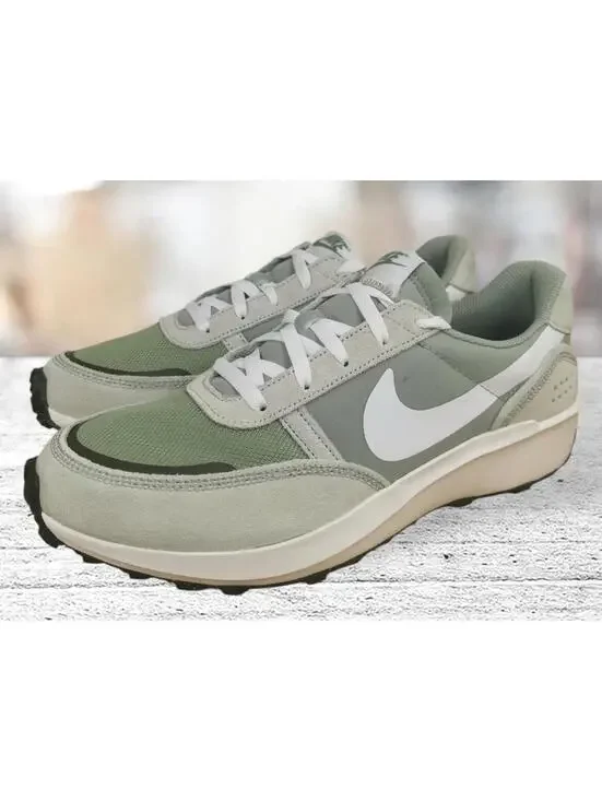 Nike Waffle Nav Size 10 Men’s Jade Horizon Sail-Oil Green FJ4195-300 New