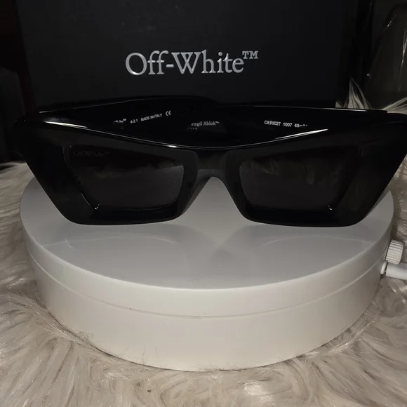 Off-White Black Sunglasses