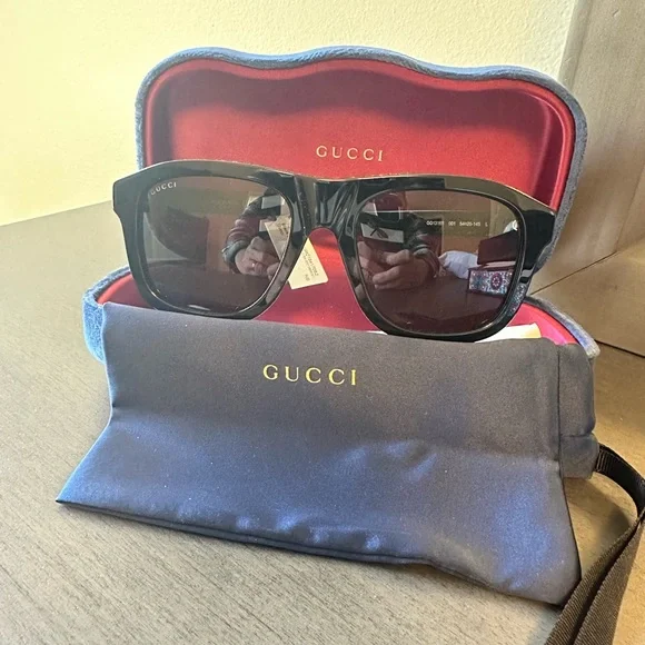 Gucci Black Sunglasses NWT
