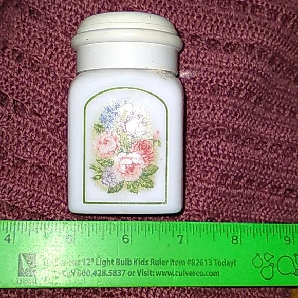 🕊 Avon Country Garden BIRD of PARADISE Powder Sachet 1.25 Oz Milk Glass Jar