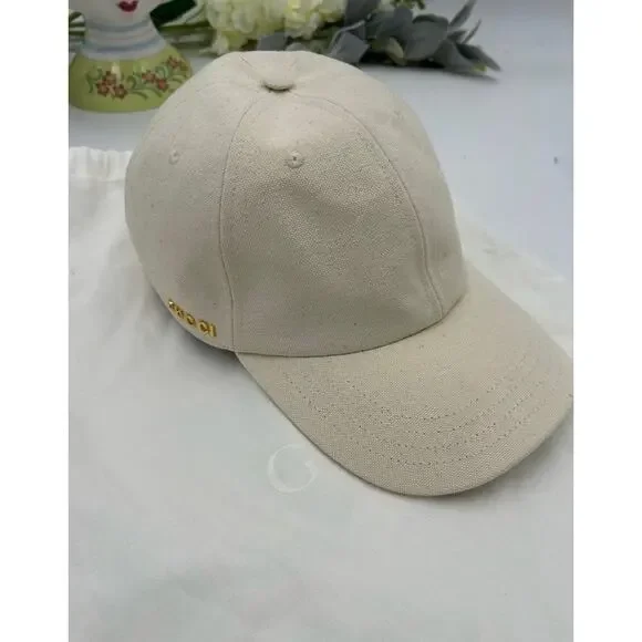 Unisex, Gucci, gold logo baseball cap size large made in Italy