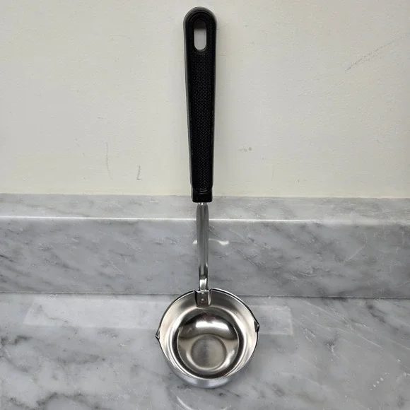 Vintage EKCO Stainless Steel Double Spout Ladle Serving Spoon Black Handle Retro