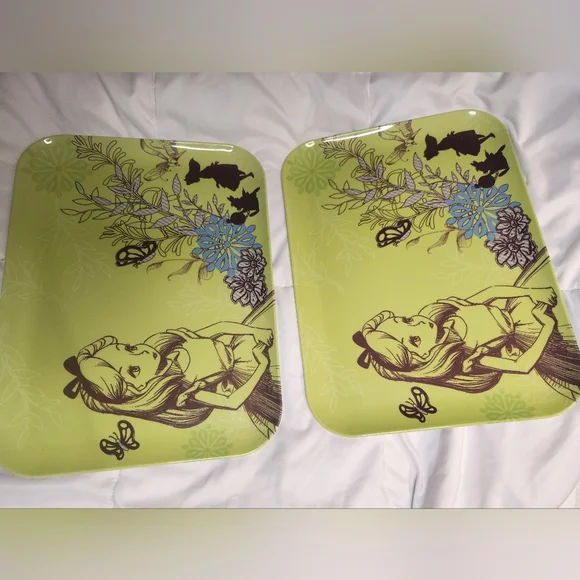 ZAK! ALICE IN WONDERLAND TRAYS(2)