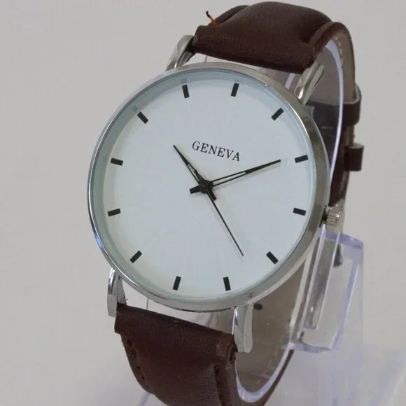 Men's Minimalist Fashion Watch Silver Case White Dial Brown Strap 40mm