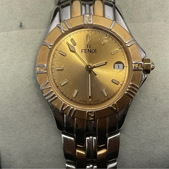 Fendi 2500L Watch