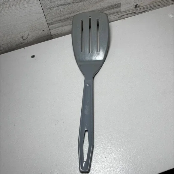 Gray Slotted Spatula Turner Kitchen Utensil‎ nylon vintage