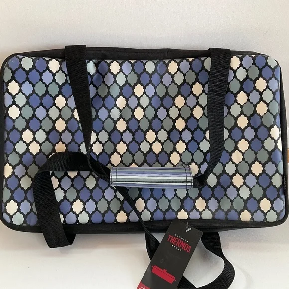 SALE‼️THERMOS INSULATED CASSEROLE CARRIER PICNIC POTLUCK MEAL DELIVERY 9” x12”