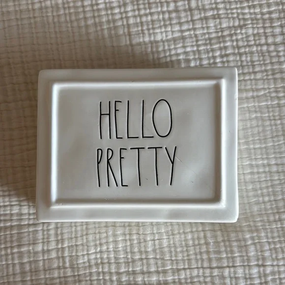 Rae Dunn Ceramic Storage/Jewelry Box
