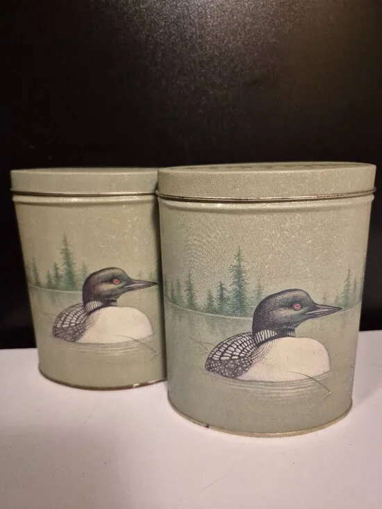 VINTAGE KELLER-CHARLES OF PHILADELPHIA TIN (SET OF 2)