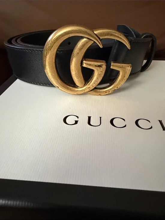Gucci Black Leather Belt with Antiqued Gold Double G Buckle