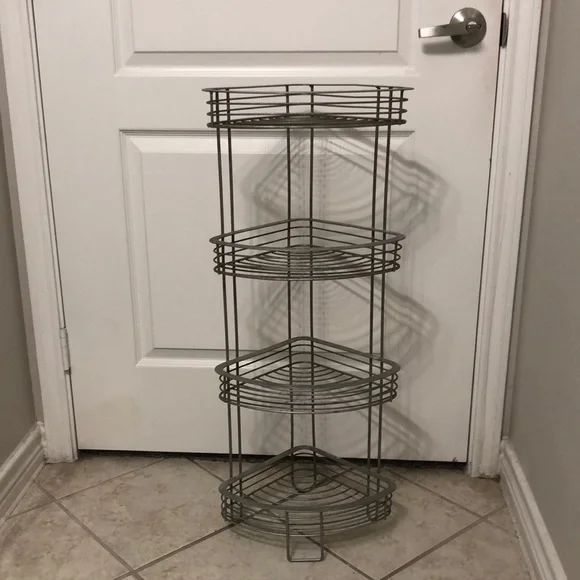 Bathroom shelf