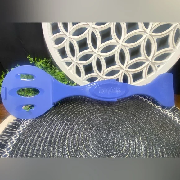 Ultimate‎ Easy Bake Oven Replacement Blue Pan Pusher Spatula Only