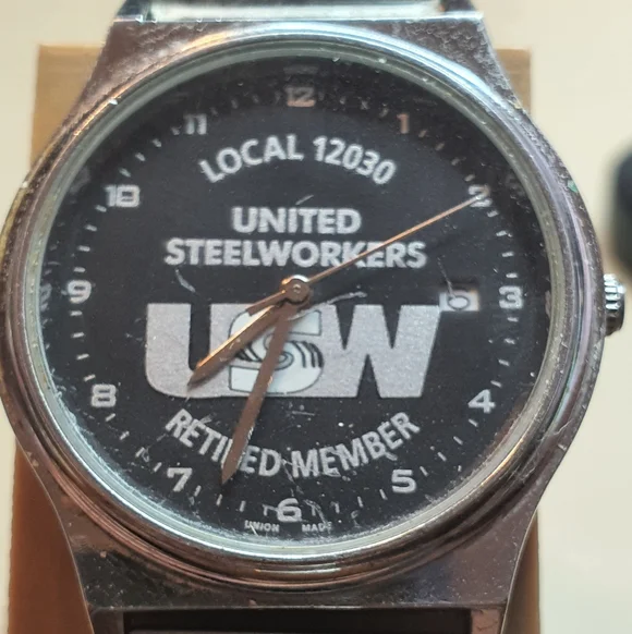 10/$20 United Steelworkers Retired Member Silver/Black Men's Watch w/Date
