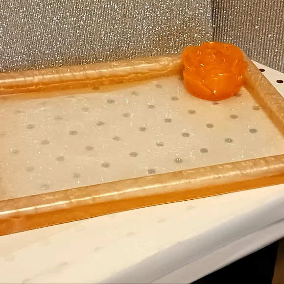 Vanity tray