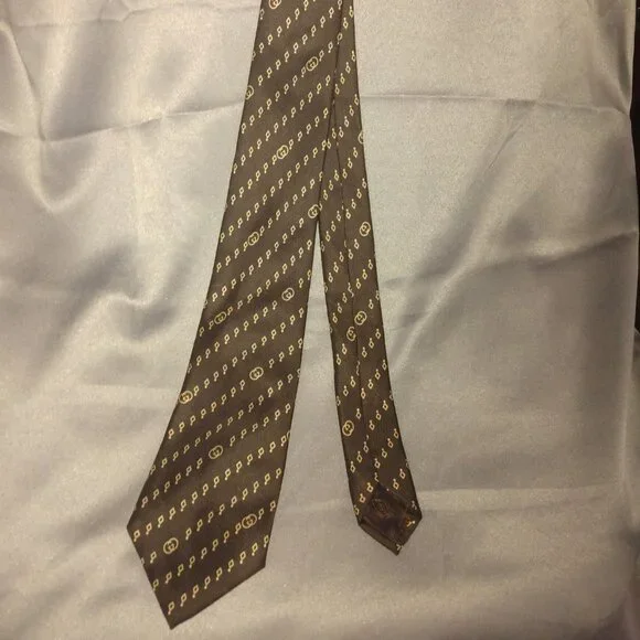 ❤️RARE VINTAGE GUCCI ITALY GG LOGO TIE BROWN 3 1/2