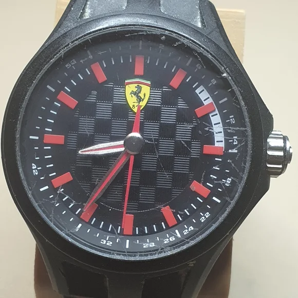 Scuderia Ferrari Pit Crew Black/Red Men's Watch *Send Offers*