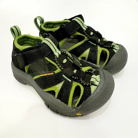 KEEN Newport H2 Water Hiking Sandals Black Lime Green Size 8