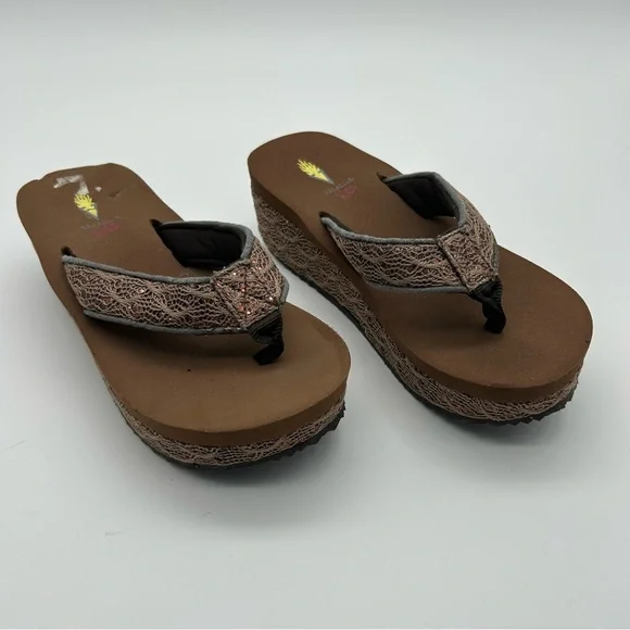 ⭐ Kids High Five Volatile Platform Flip Flop Sandals