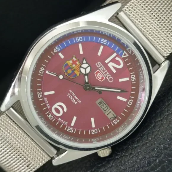 Vintage 1982 FCB Seiko Automatic Mens Silver Watch W/daydate & Red accents