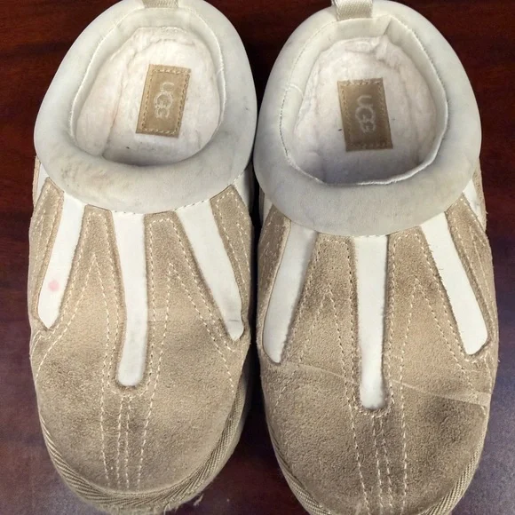 UGG Kids Tan Suede & Cream Slip-On Slippers Size 4