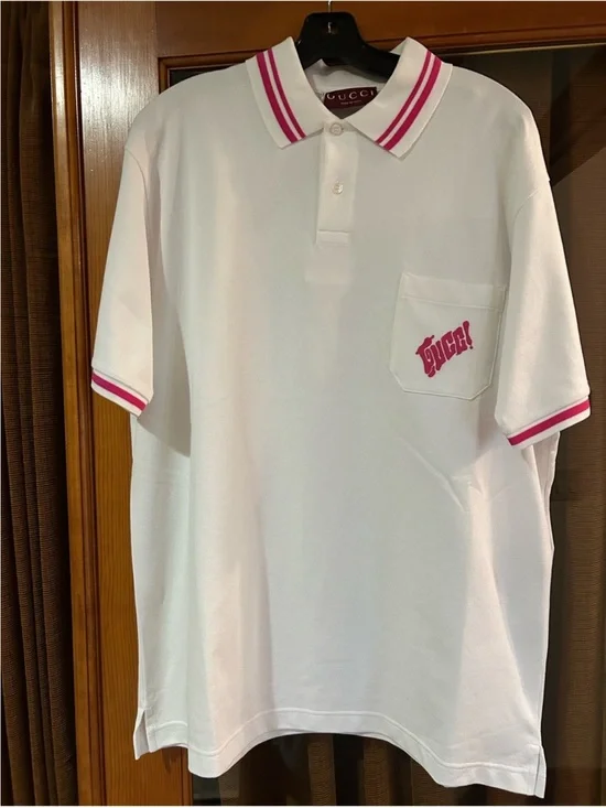 Men’s Gucci polo shirt with pink embroidered logo and trim size XL made in Italy