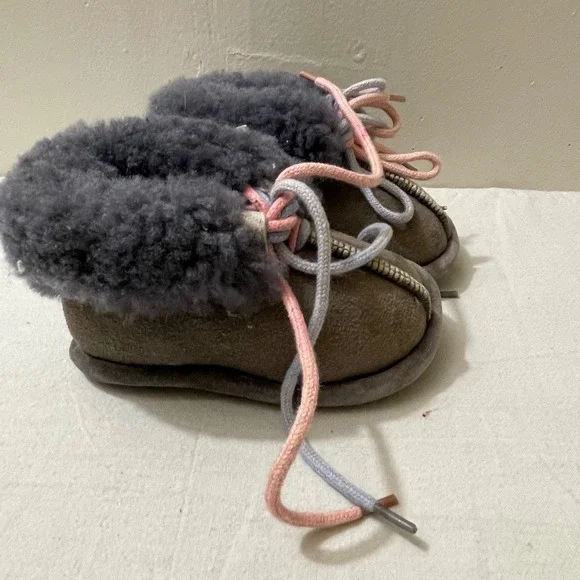 Australian Genuine Sheepskin Slippers Baby Medium Gray Cozy Warm Winter‎ Boots