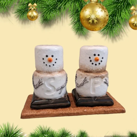 Vintage Midwest S'mores Christmas Salt & Pepper Shakers