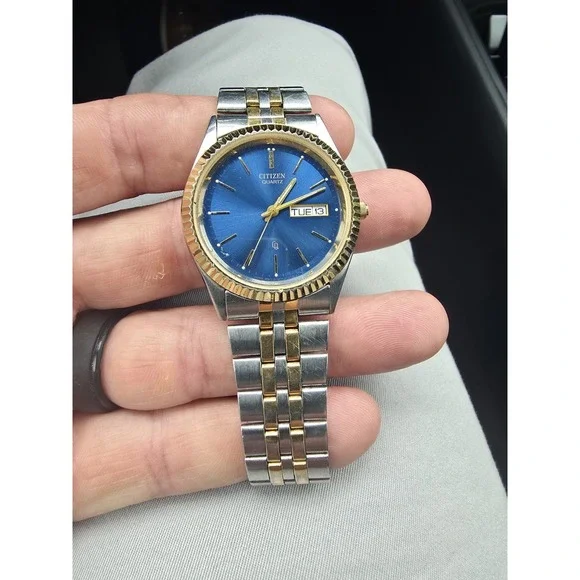 Vintage Citizen CQ Men's Day Date Presidential Watch Gold Tone Blue Dial S Steel