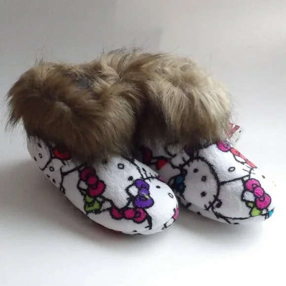 HELLO KITTY Girls Bootie Style Slippers White Faux Fur Accent Size 11 - 12 NWT