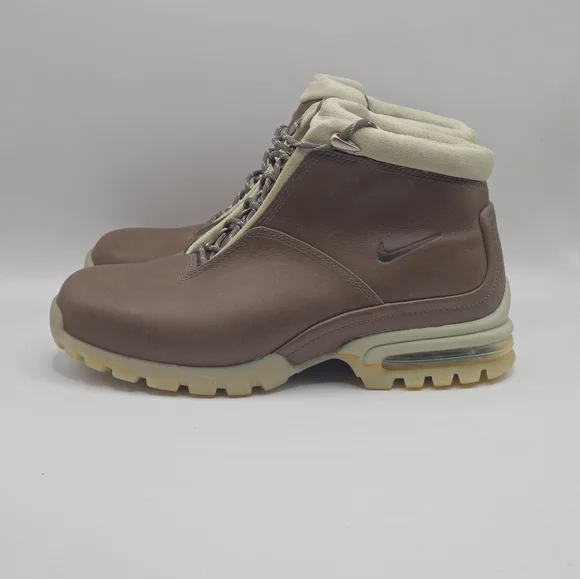 Nike Mens Boots Air Primo