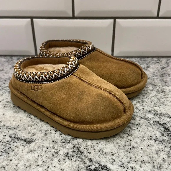 UGG Kids 9 Tasman Slippers Chestnut Suede Braid Slip On Cozy Classic 1019066T
