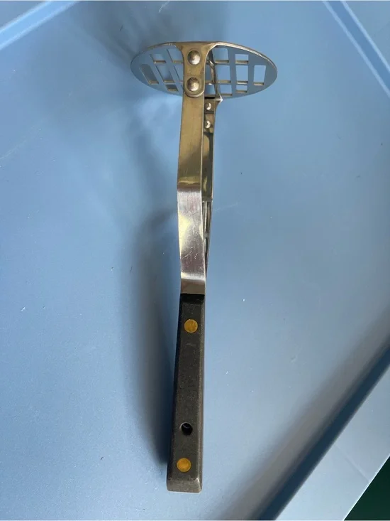 Vintage Flint Arrowhead- USA Stainless Vanadium Masher with Wood Handle 9.25