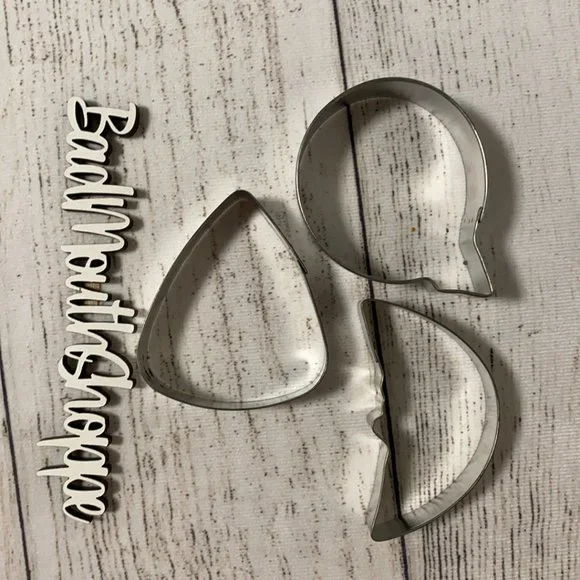Set of 3 Vintage Metal Cookie Cutters - Candy Corn, Moon, Letter Q