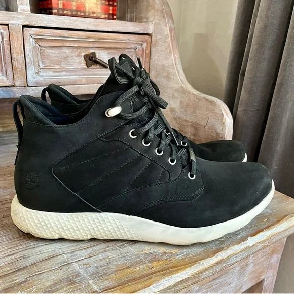 🖤 Timberland Flyroam Waterproof Chukka Boots Size 11.5 leather
