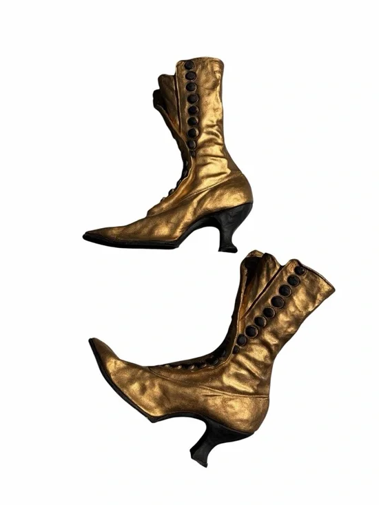 Vintage Victorian Button Boot Wall Art Set Gold Metal Decorative Wall Decor Pair