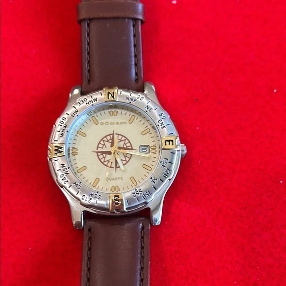 Domain Compass Men’s Watch by Mary Kay Genuine Leather Band