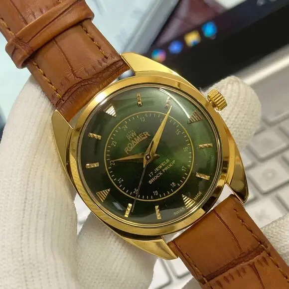 Vintage 1981 Roamer Manual Mens Gold Watch W/Leather Strap & Green accents