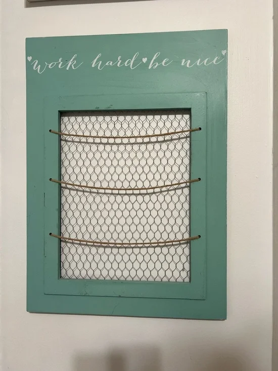 Teal ''Work Hard Be Nice'' Decorative Wire Memo Board